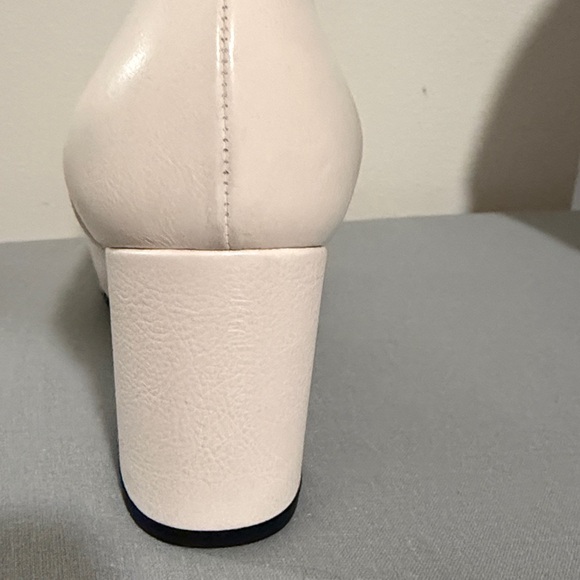 Sesto Meucci White Booties size 38.5 - Picture 3 of 3